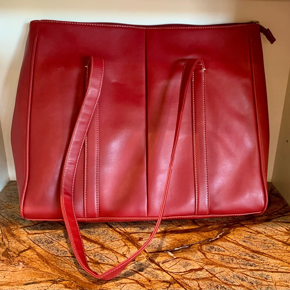 Buxton red tote/laptop tote bag